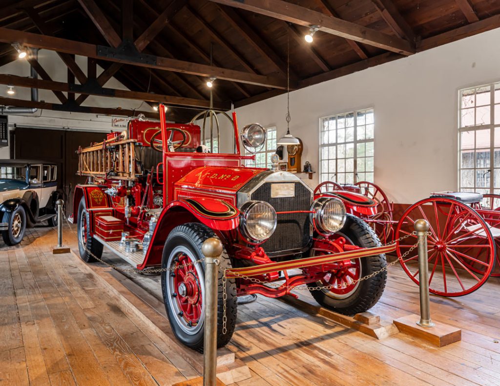 Estes-Winn Antique Car Museum | Grovewood Village